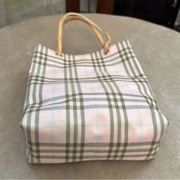 *Rare* H2F! Burberry London Classic *Novacheck* Pink & Tan Vertical Small Tote - Picture 2 of 8